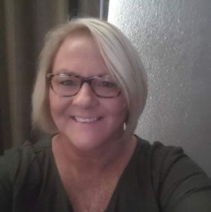 Meet your Posher, Gina